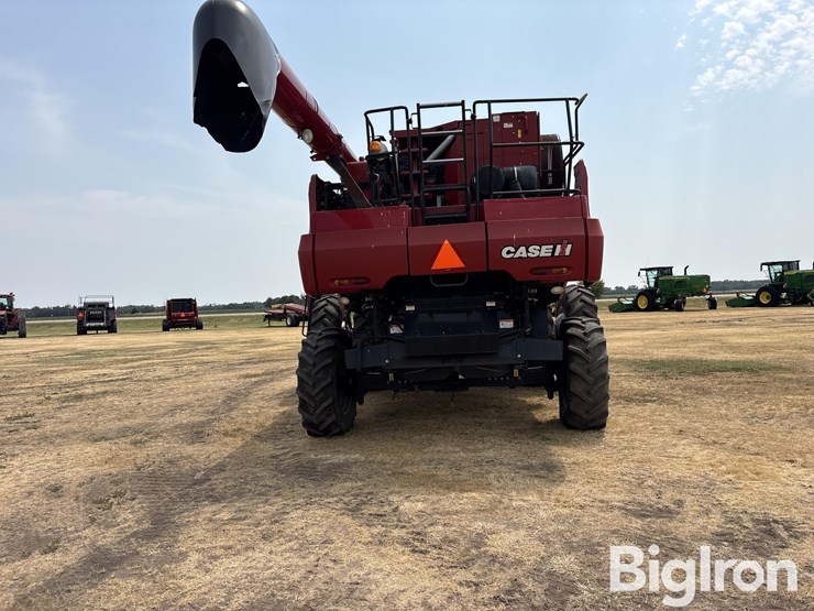 2011-case-ih-7120-image-6