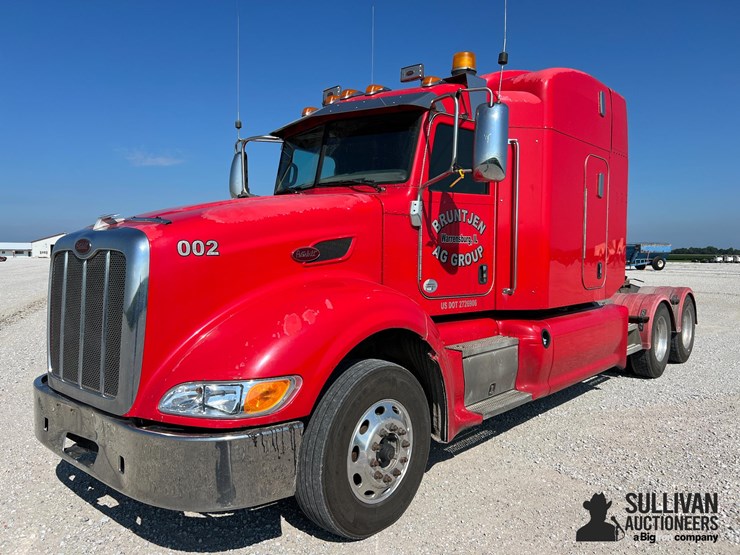 2012-peterbilt-386-image-1