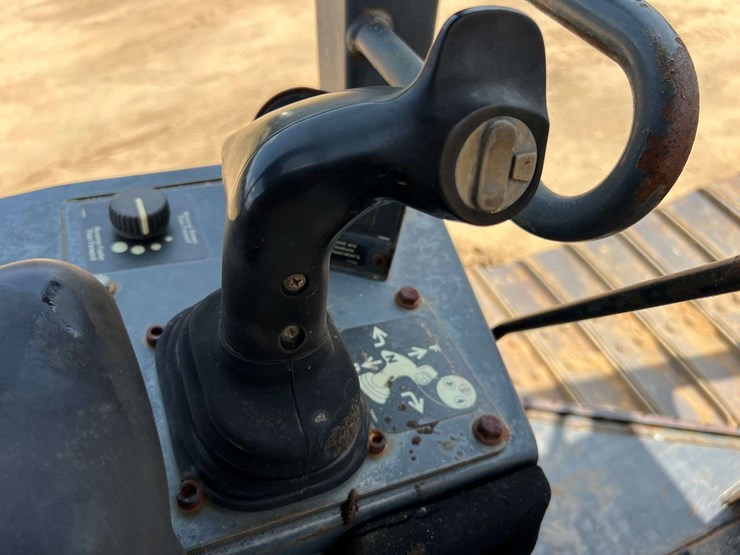 2007-deere-650j-lgp-image-46