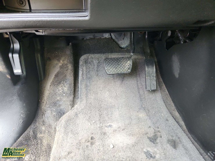 2008-chevrolet-equinox-image-11