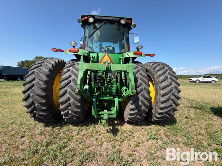 john-deere-8130-image-6