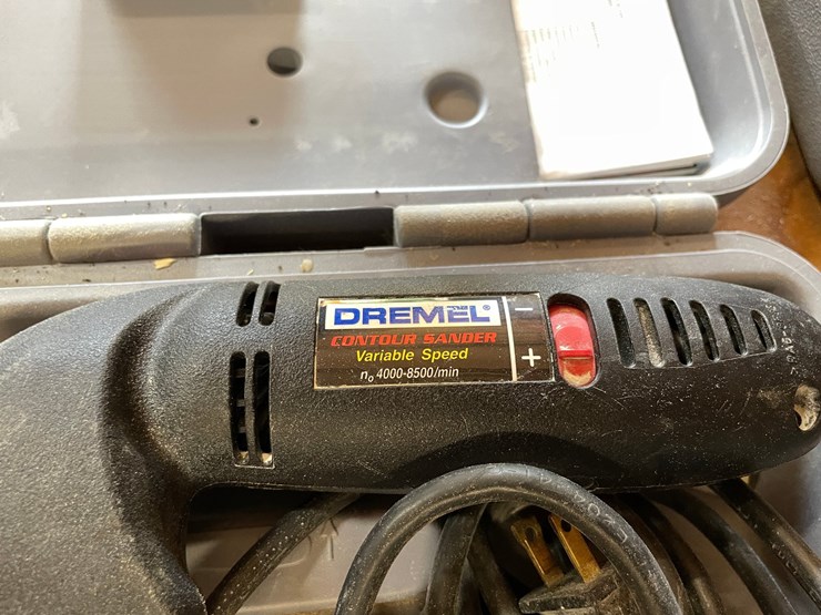 #10166-•-(2)-dremel-contour-sanders-image-6