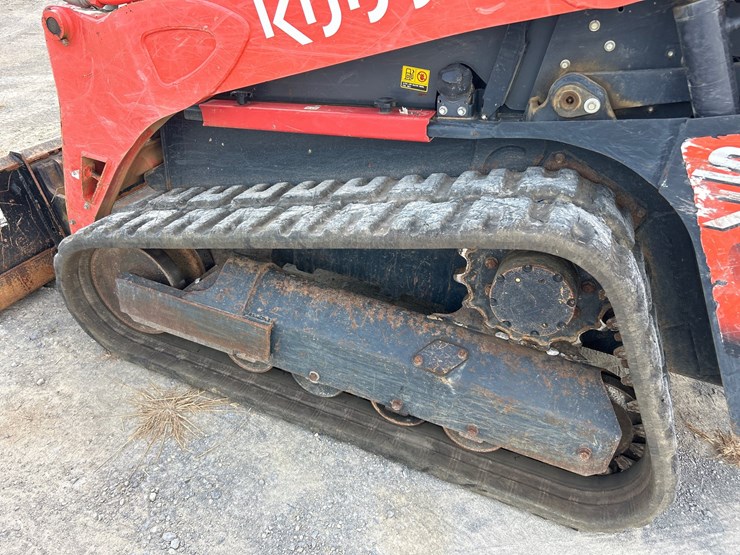 kubota-svl75-2-image-8