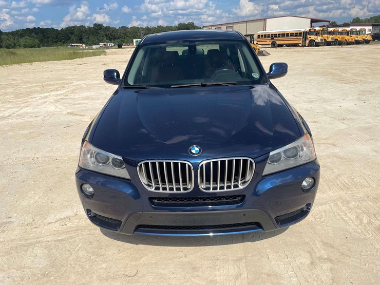 2011-bmw-x3-image-5