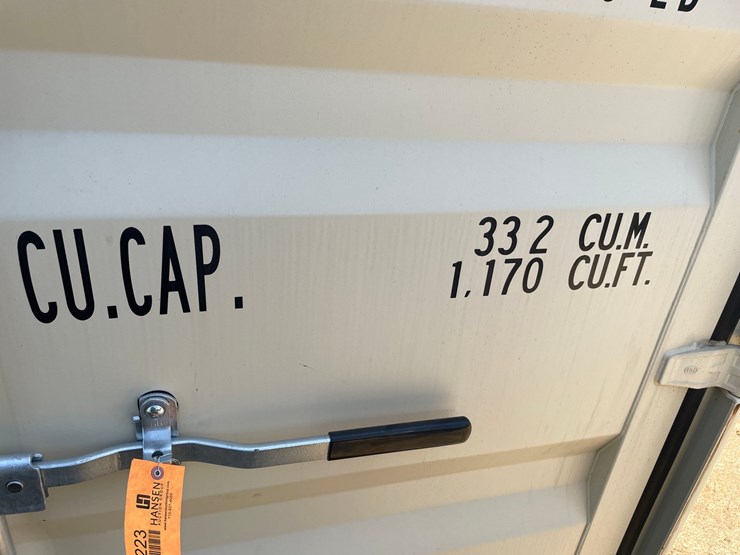 #404-•-20'-shipping-container-image-32