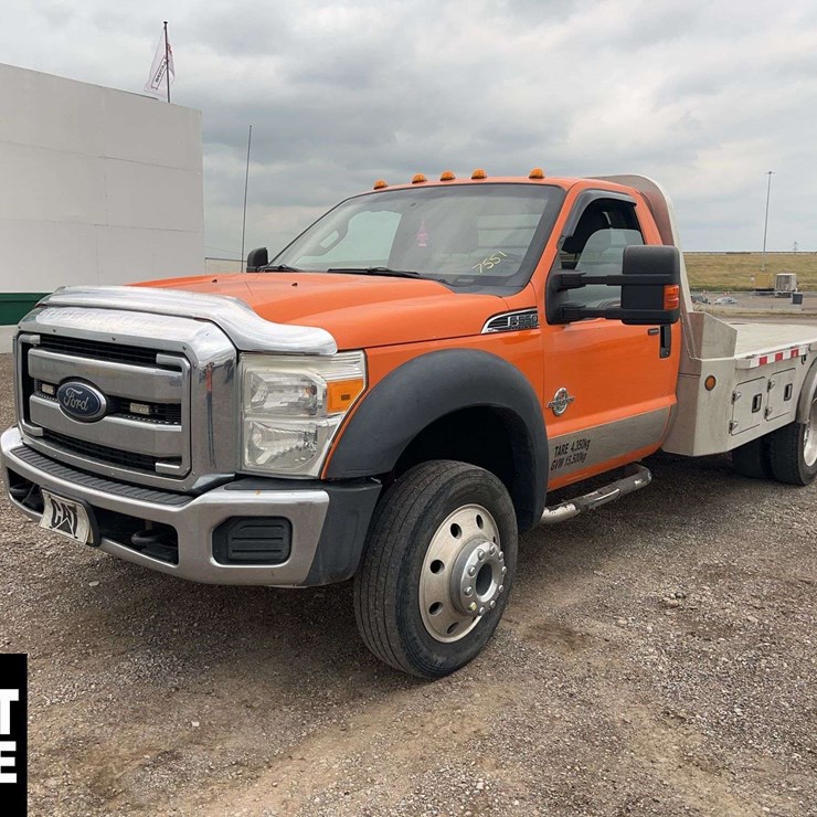 2015 FORD F550