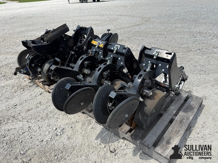 kinze-4000-series-row-units-(bid-per-unit)-image-4