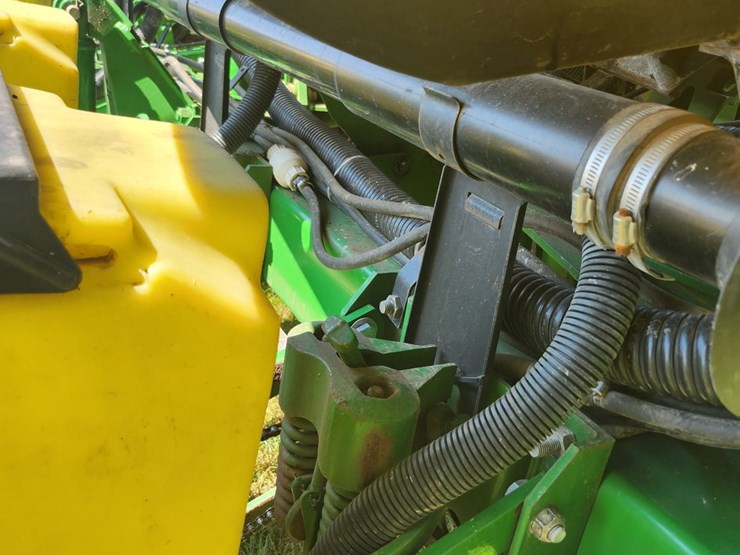 john-deere-1760-image-17