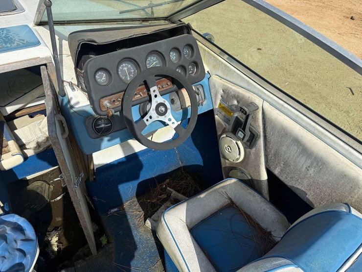 1989-sea-ray-21'-boat-w/trailer-image-8