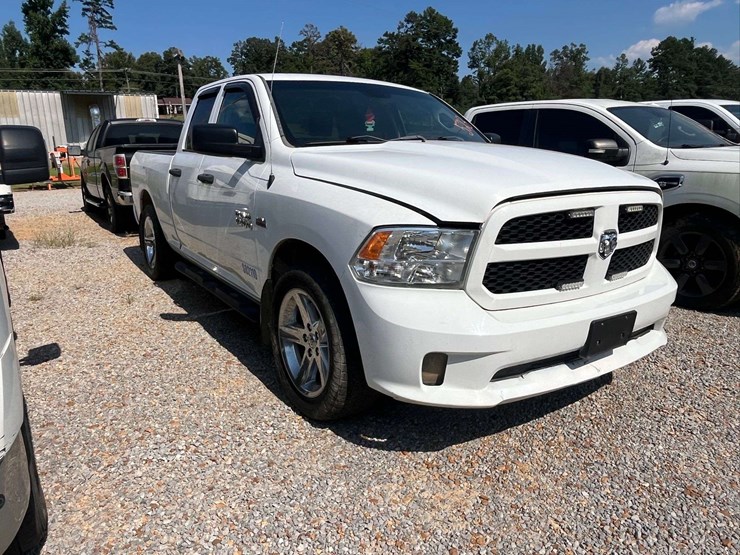 2017-dodge-1500-image-6