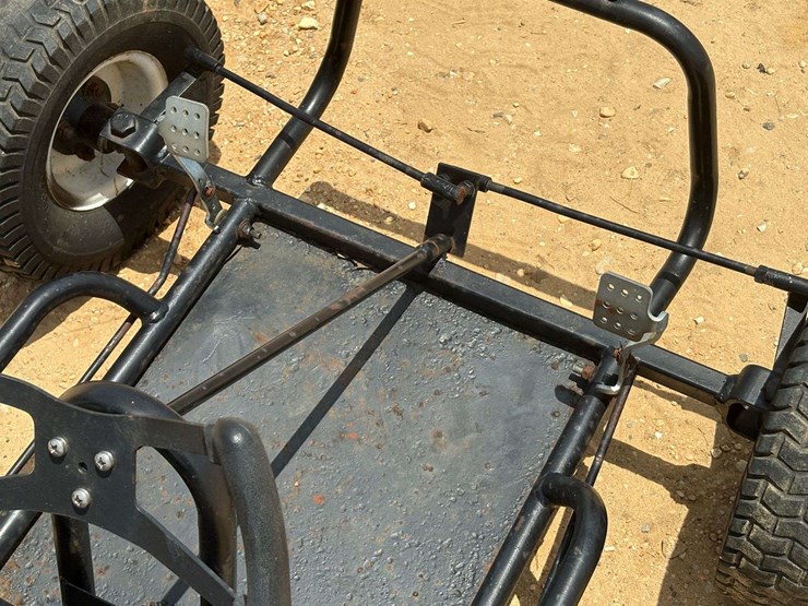 gas-powered-shop-made-go-kart-image-11