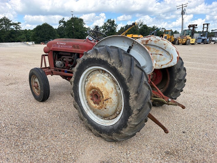 1958-ford-601-workmaster-image-5