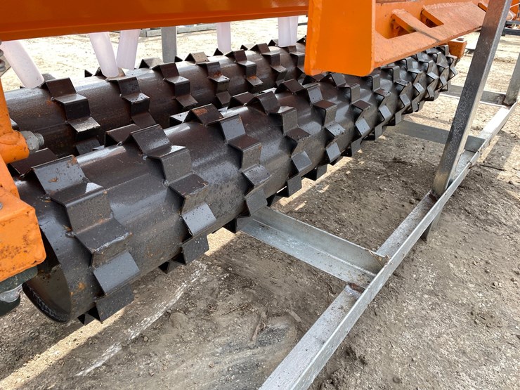 #9793-•-landhonor-no-till-seeder-attachment-image-7