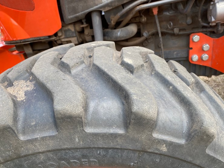2019-kubota-l4701d-image-13