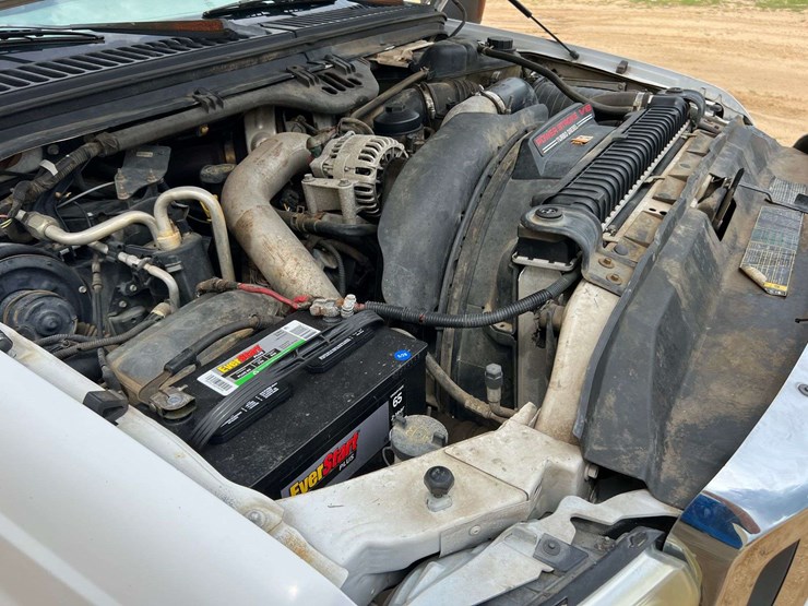 2005-ford-f350-image-27