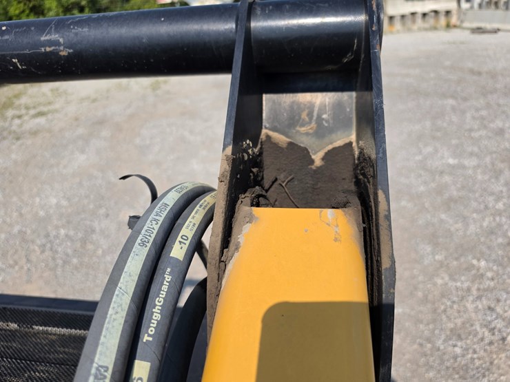 2016-caterpillar-289d-image-67