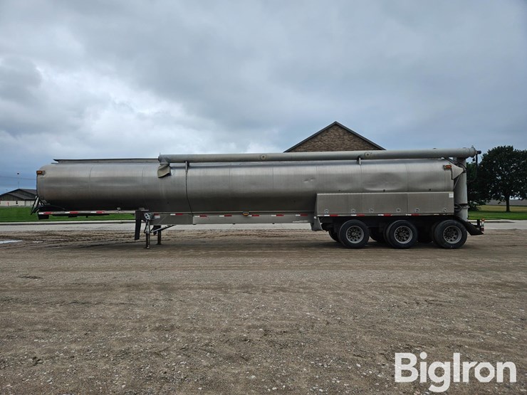 2014-walinga-hat-47-44102-tri/a-bulk-aluminum-feed-trailer-image-8