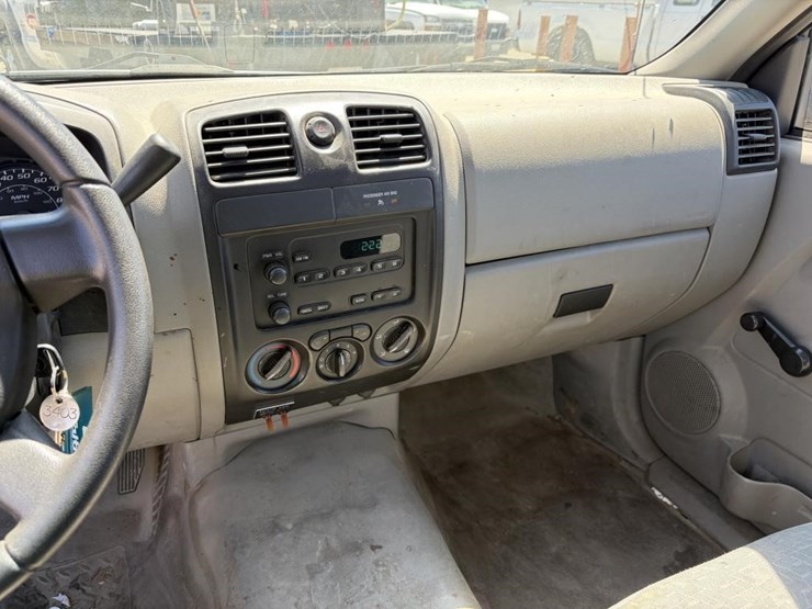 2006-chevrolet-colorado-image-15