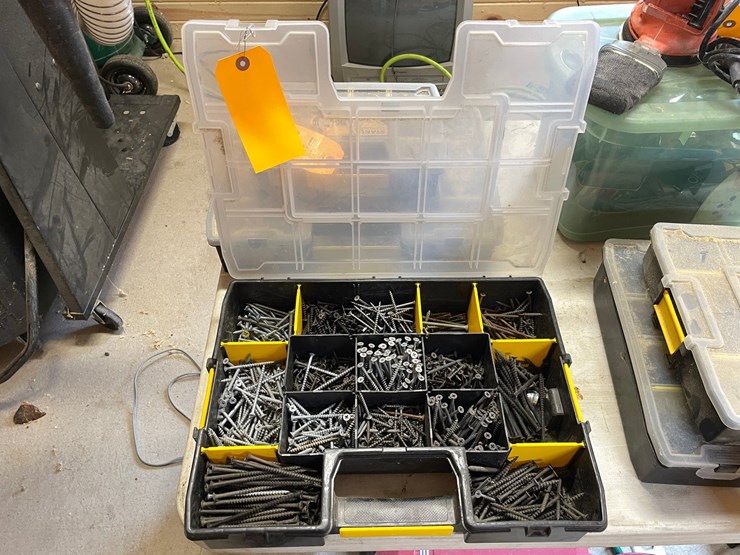 #10129-•-stanley-organizer-case-with-screws-image-5