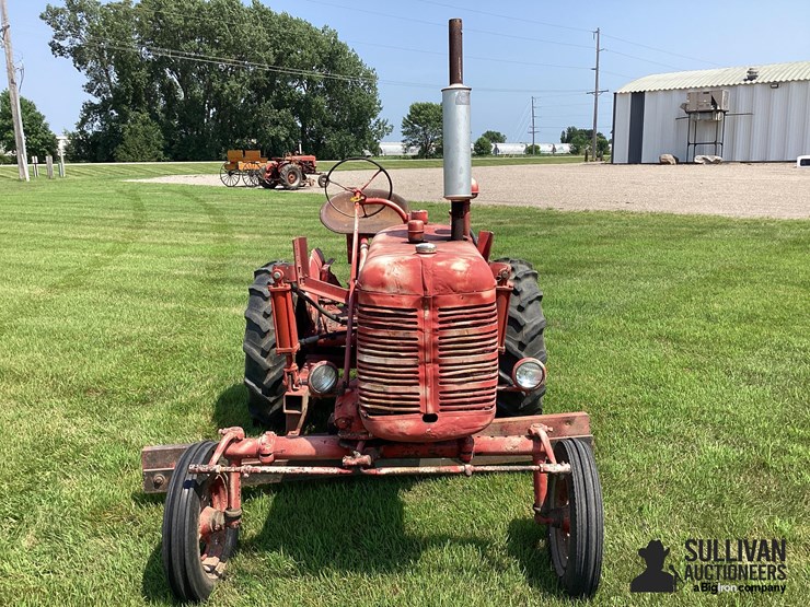 1944-farmall-a-2wd-tractor-w/belly-blade-image-2