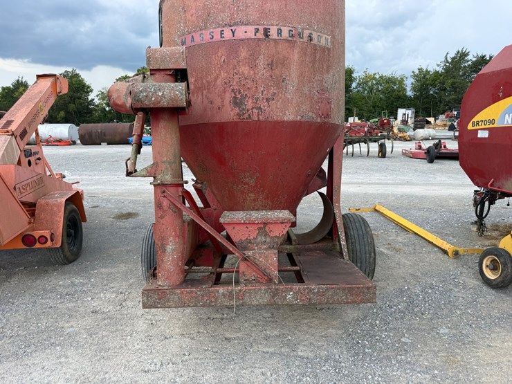 massey-ferguson-15-image-7