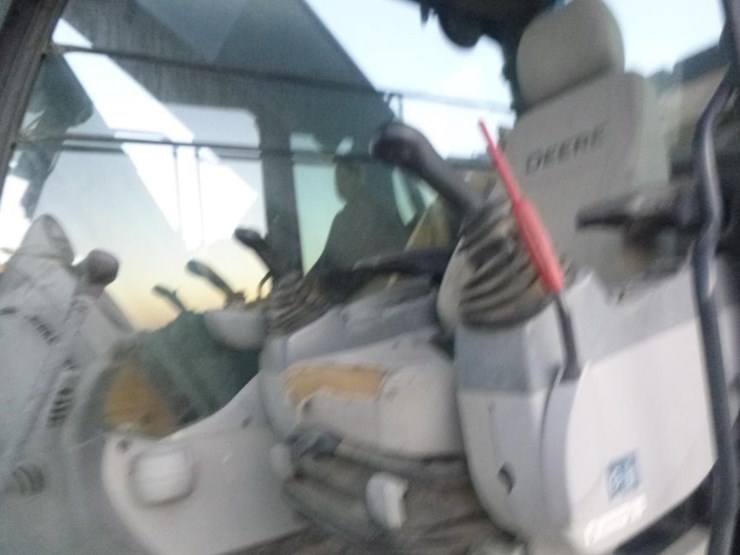 2019-deere-345g-lc-image-9