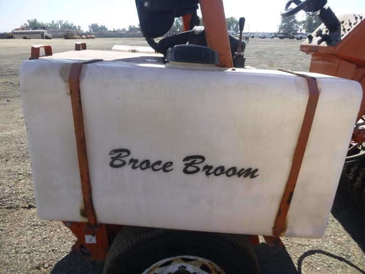 2014-broce-bb250b-image-24
