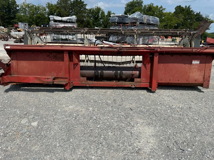 case-ih-810-image-7