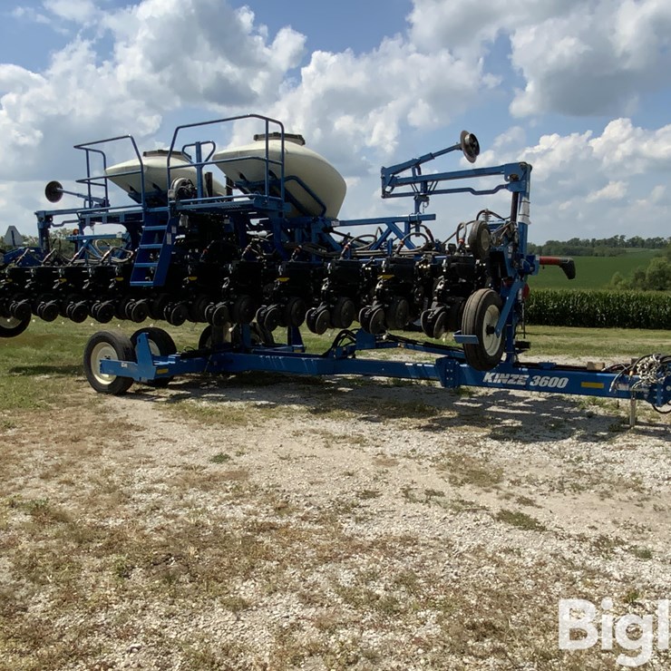 2020 KINZE 3600