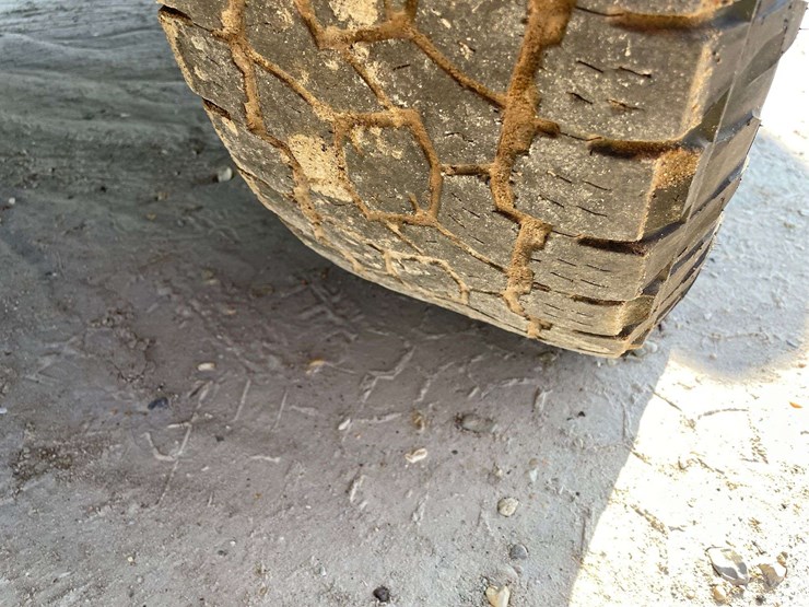 2018-ford-f150-xl-image-22