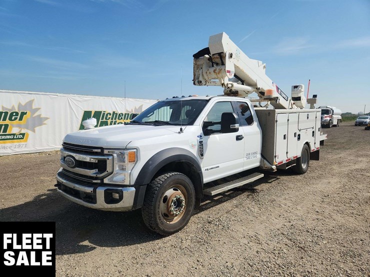 2020-ford-f550-image-1