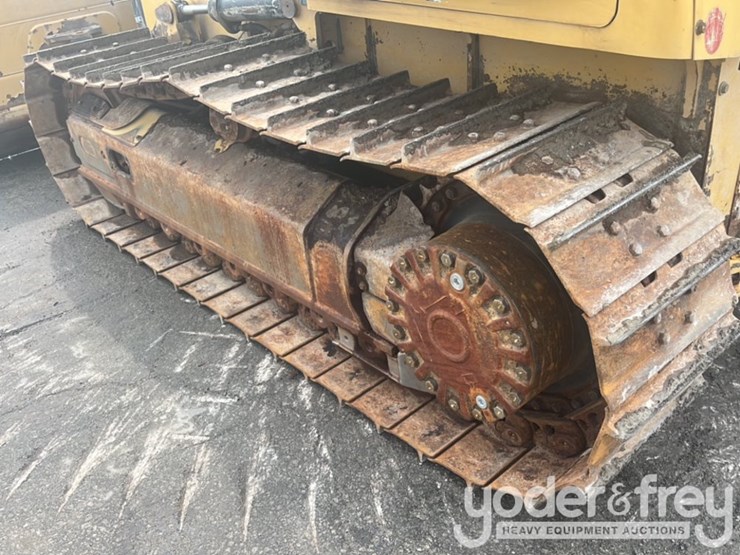 2017-caterpillar-d5k2-xl-image-26