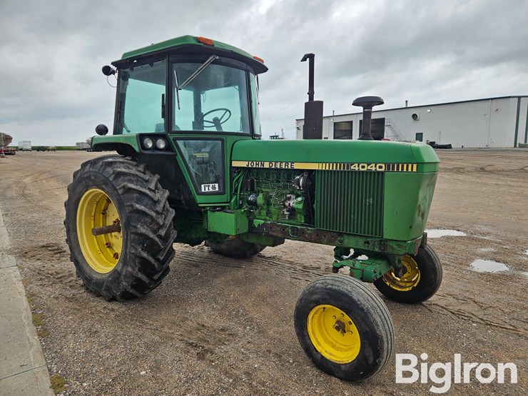 1981-john-deere-4040-image-3