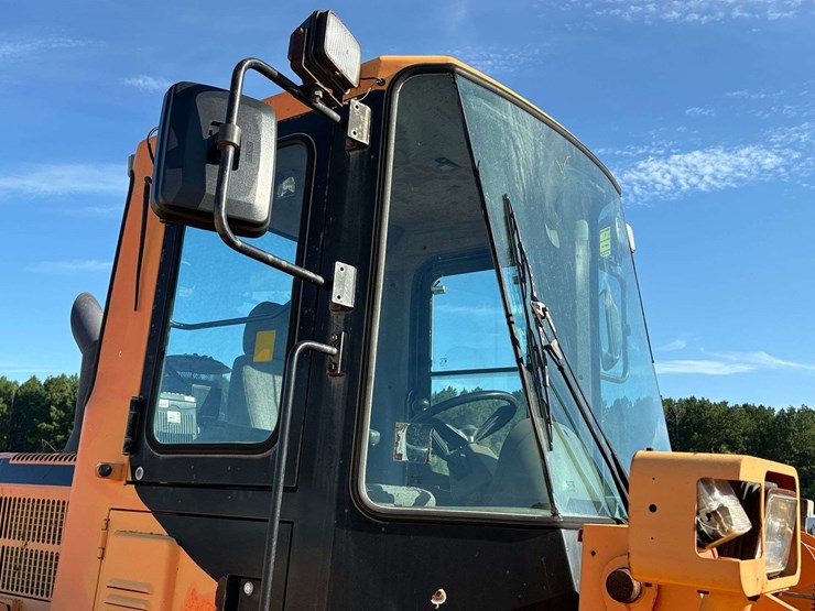 doosan-mega-200-v-image-17