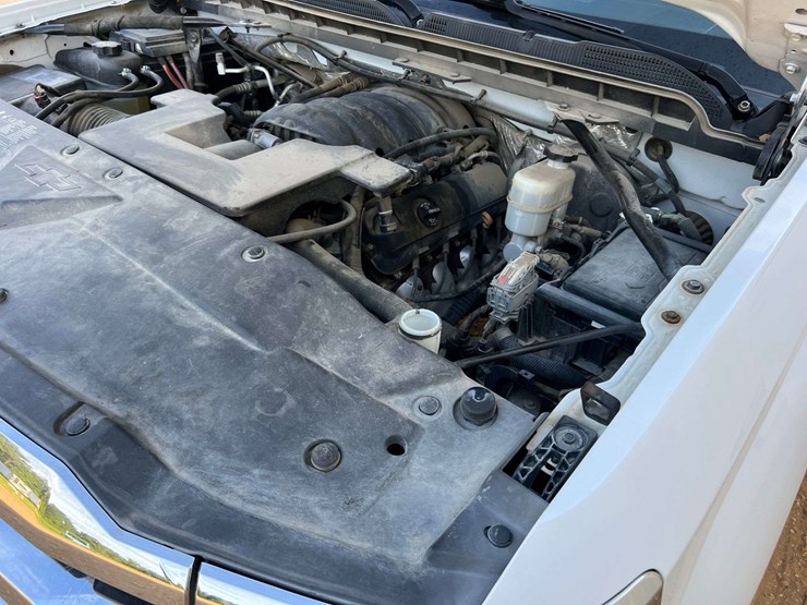 2017-chevrolet-silverado-1500-image-39