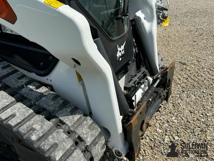 2023-bobcat-t86-image-13