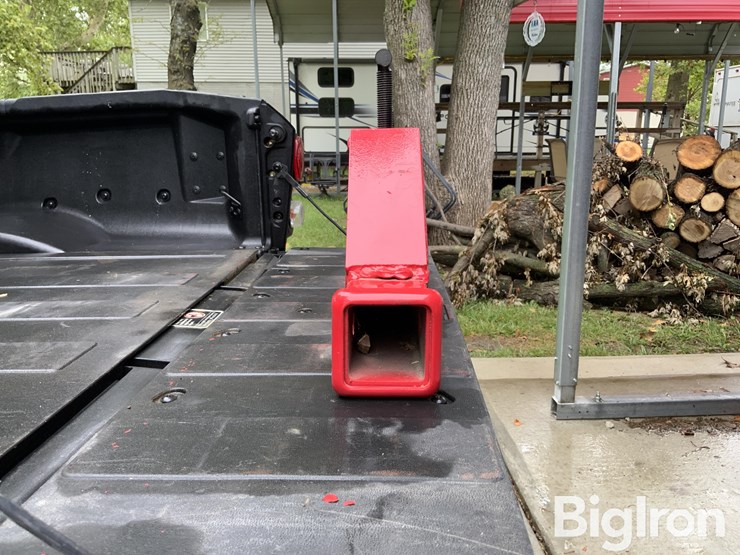 heavy-duty-clamp-on-2"-receiver-hitch-adapter-image-4