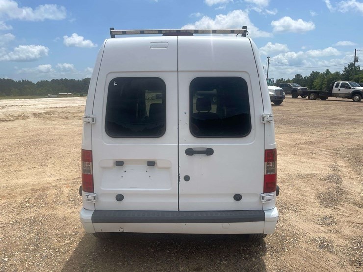 2011-ford-transit-connect-image-6