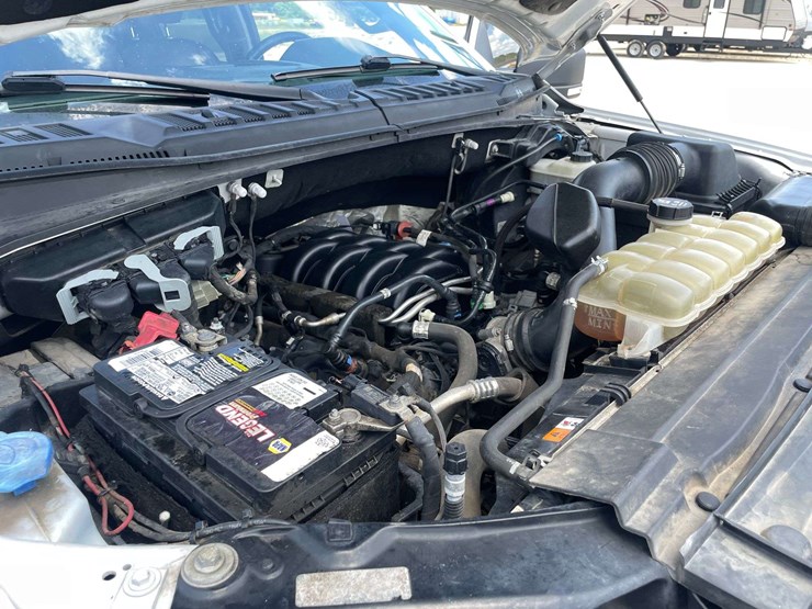 2019-ford-f150-xlt-image-8