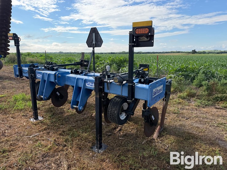 blu-jet-sub-tiller-4-image-1