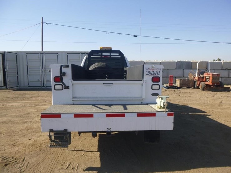 2016-dodge-3500-image-20