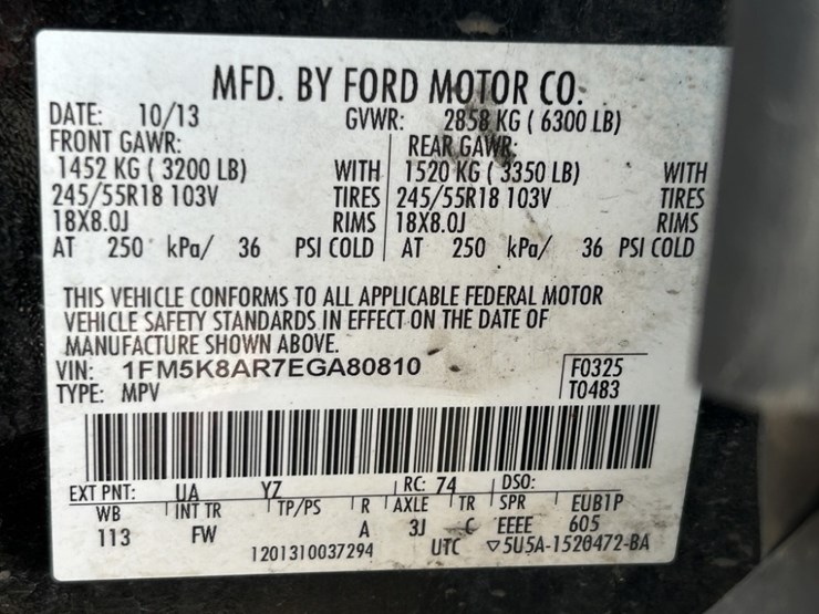 2014-ford-explorer-image-38
