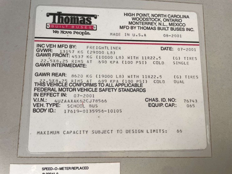 2002-freightliner-fs65-image-27