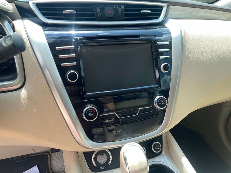 2015-nissan-murano-image-13