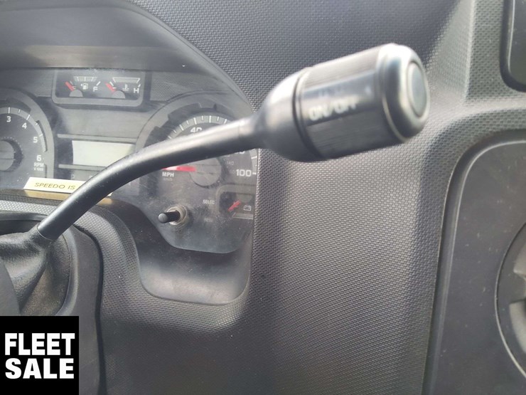 2012-ford-e-series-e-350-sd-xl-3dr-extended-passenger-van-image-22