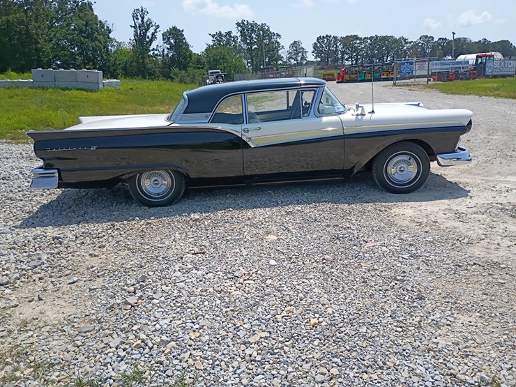 1957-ford-500-image-11