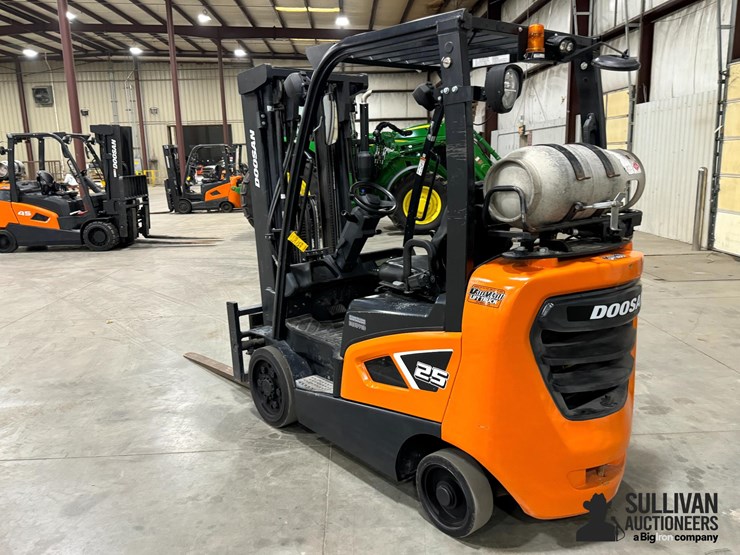 2019-doosan-gc25s-9-image-7