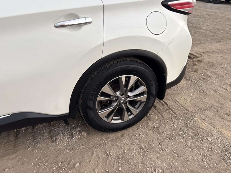 2017-nissan-murano-sl-image-7
