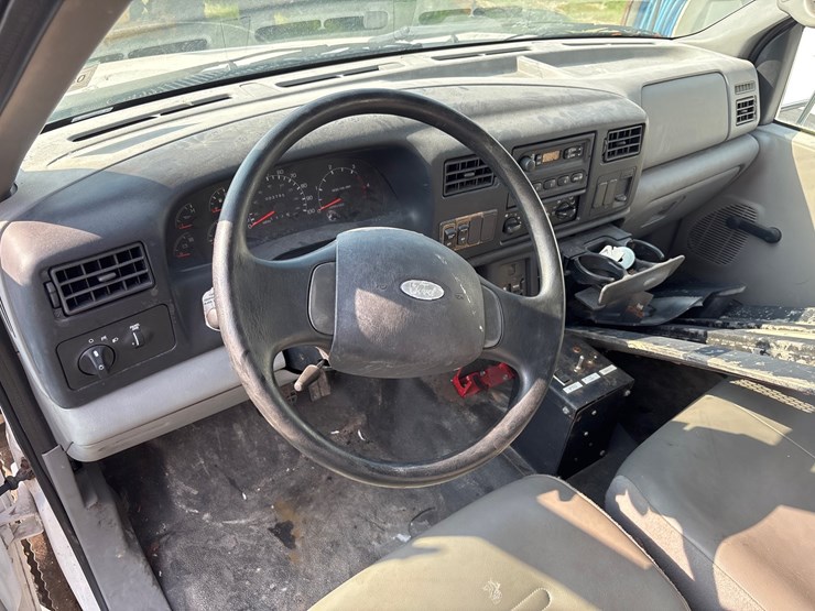 2004-ford-f750-image-20