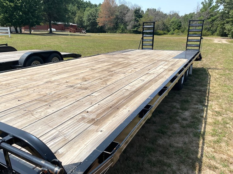 #7975-•-2020-cornelius-tandem-axle-deck-over-trailer-(has-wi-title)-image-19